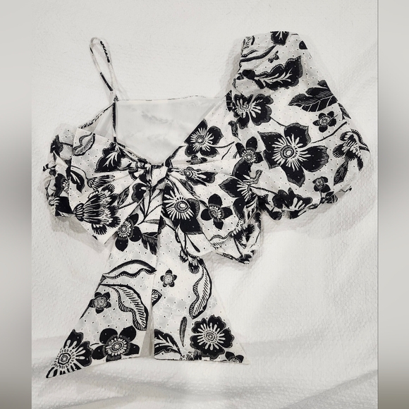 Anthropologie Maeve Floral  Black and White Eyelet Crop Top - Picture 11 of 14